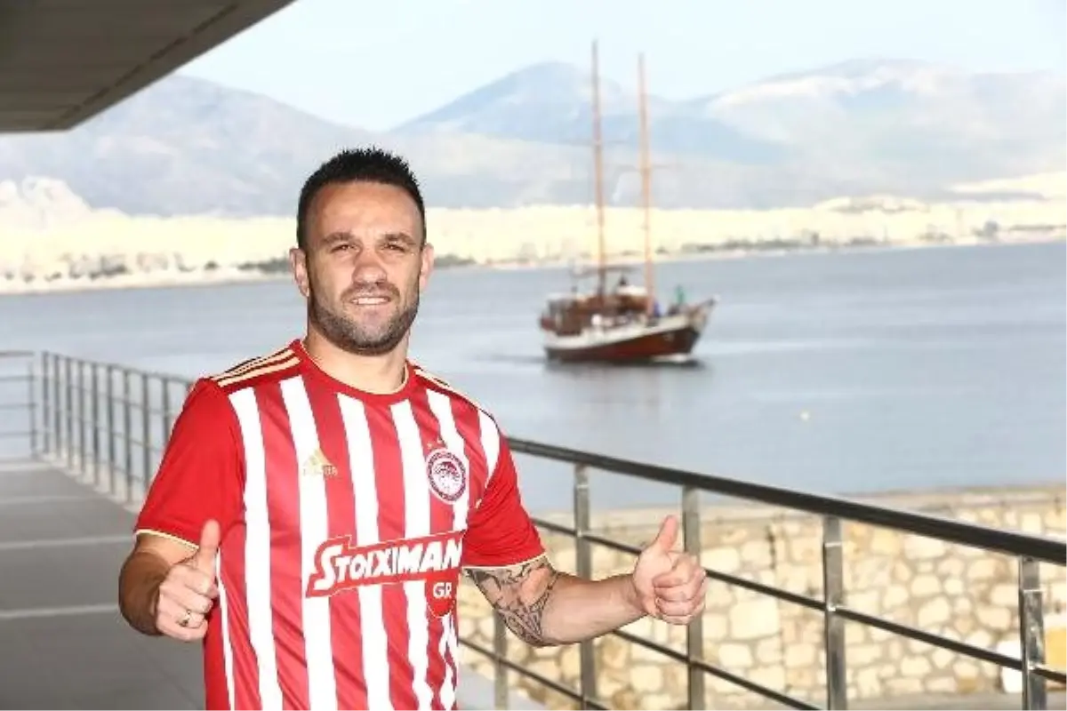 Olympiakos, Valbuena transferini duyurdu