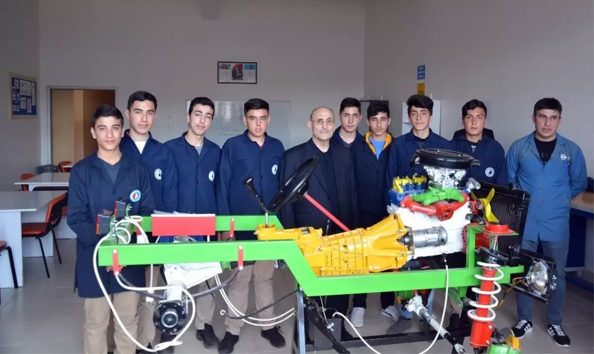 Otomotiv sektörünü heyecanlandıran okul