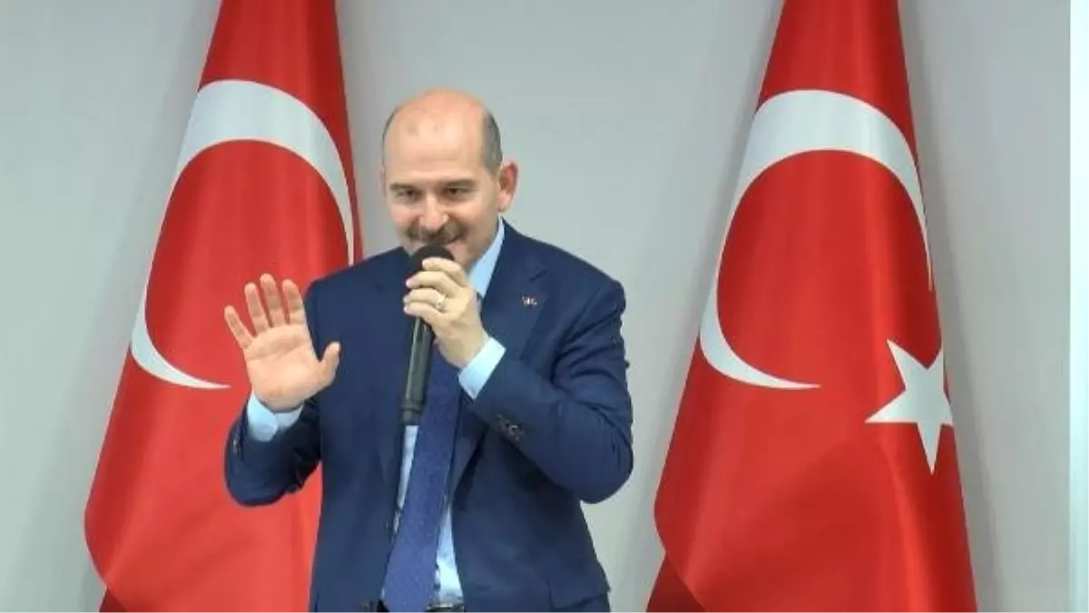 Bakan Soylu İBB çalışanları ile bir araya geldi