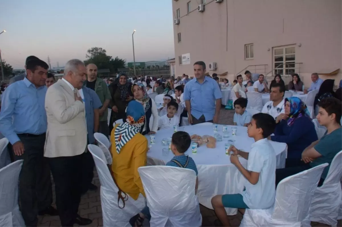 Başkan Kara şehit, gazi ve engelli aileleriyle iftarda bir araya geldi