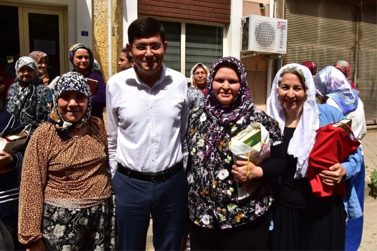 Başkan Özcan, Özgecan Aslan Kadın Dayanışma Evinde kadınlarla buluştu