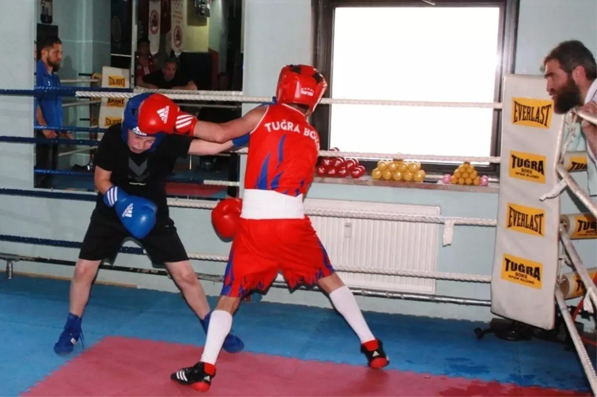 Bayburt Belediyesi Tuğra Boks Spor Kulübü, Türkiye Şampiyonasına hazırlanıyor