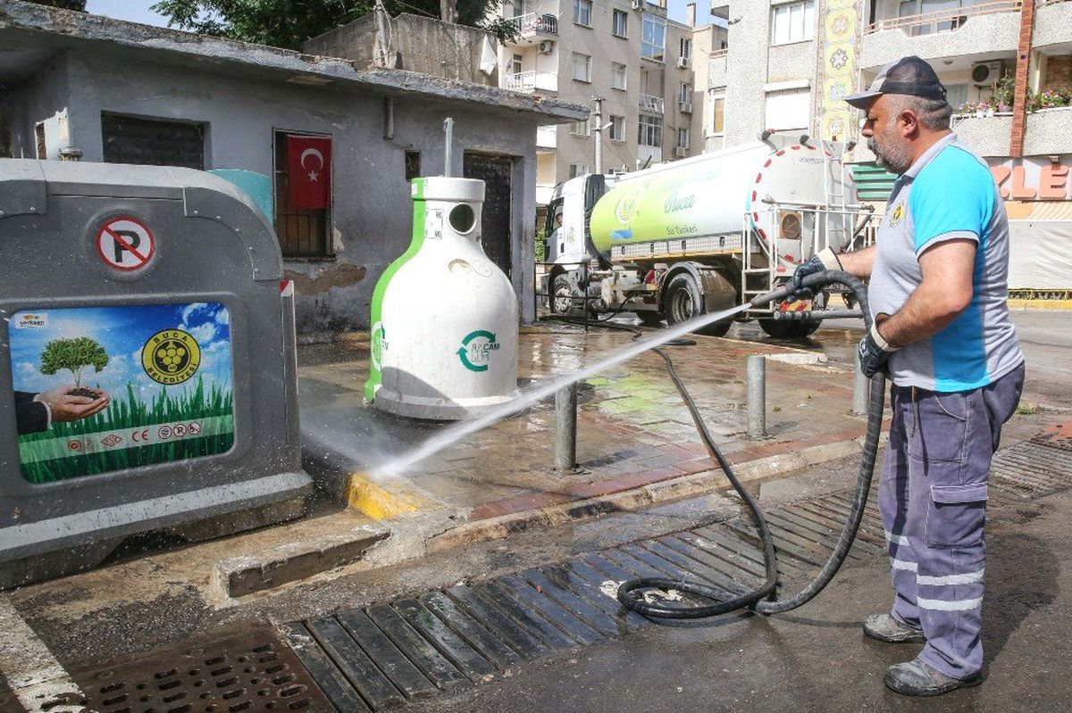Buca bayrama hazırlanıyor