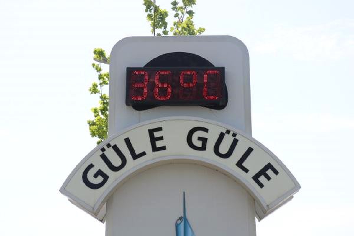 İstanbul\'da 69 yılın mayıs ayı sıcaklık rekoru kırıldı