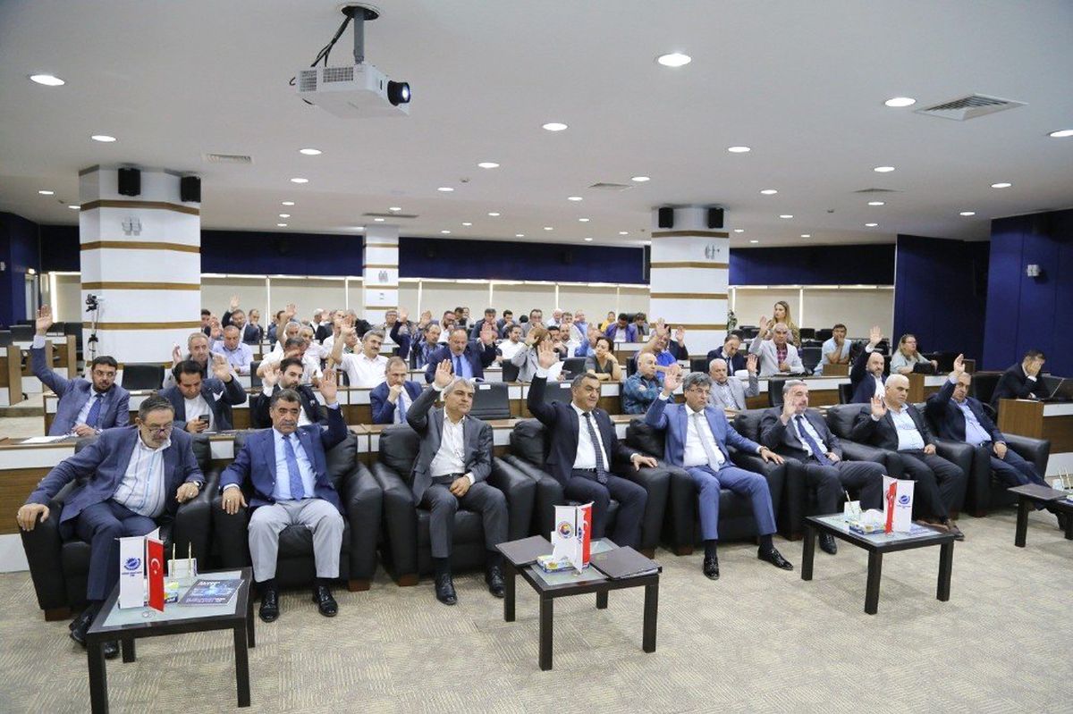 KAYSO Başkanı Büyüksimitci, "Seçim bitti güven ortamının oluşturulması lazım"