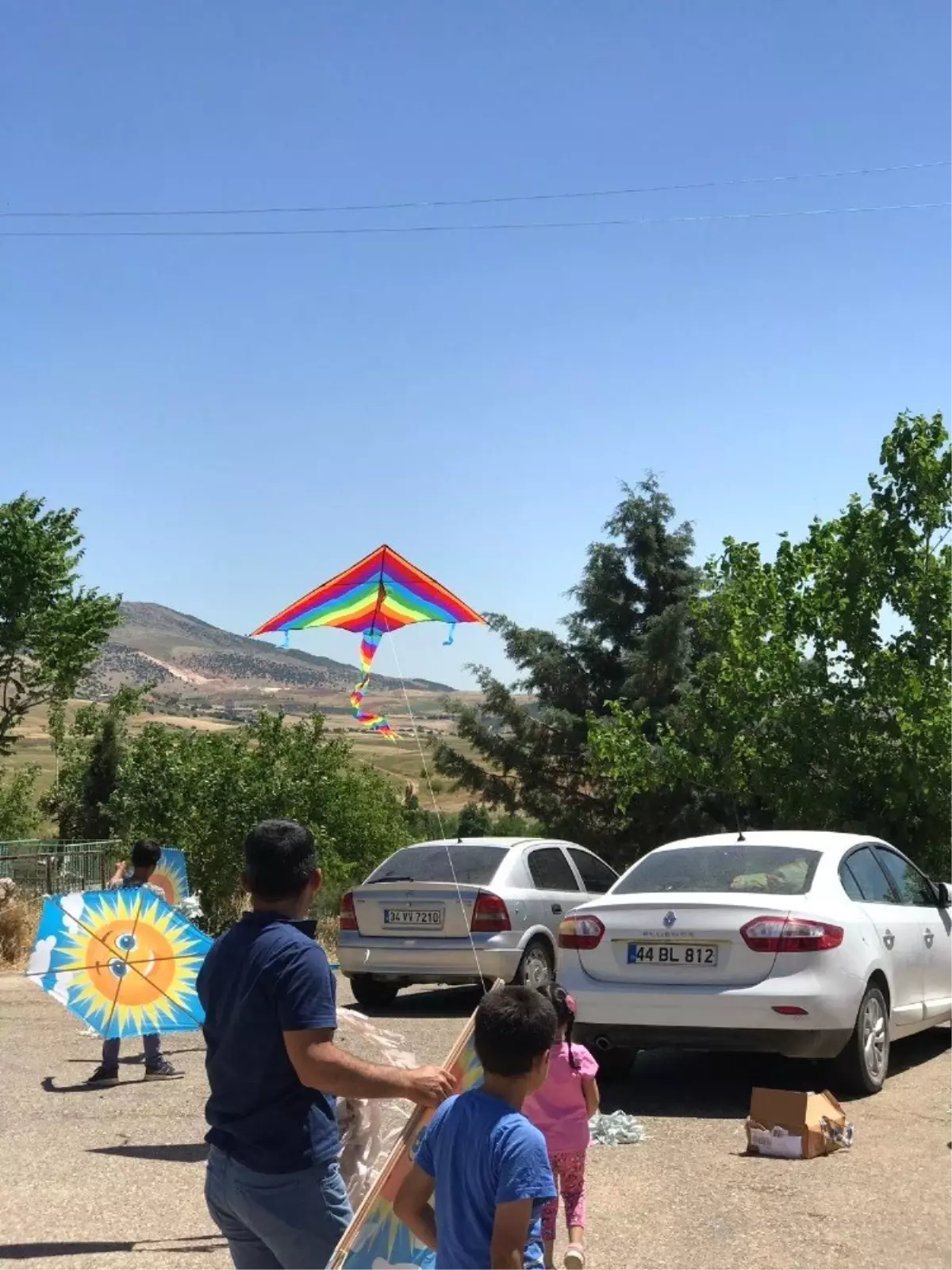 Köy okulunda uçurma şenliği yapıldı