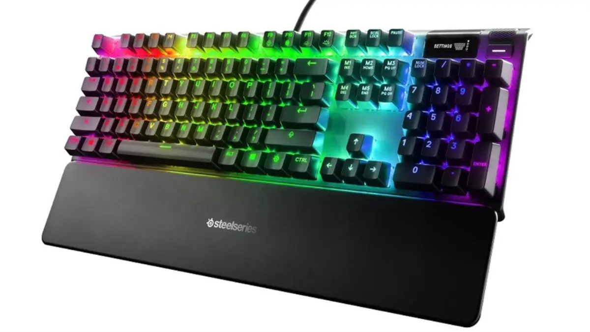 SteelSeries, Özelleştirilebilir Hassasiyetli Klavyesi Apex Pro\'yu Tanıttı