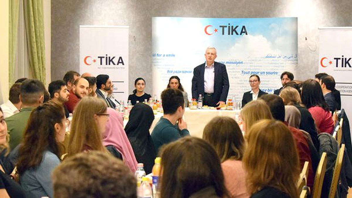 TİKA\'dan Macaristan\'da öğrencilere iftar