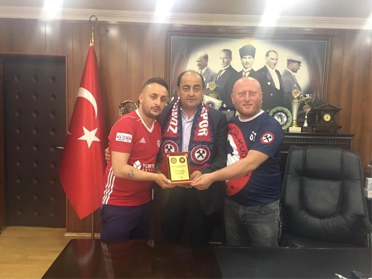 Zonguldakspor Taraftarları\'ndan Demirtaş\'a destek