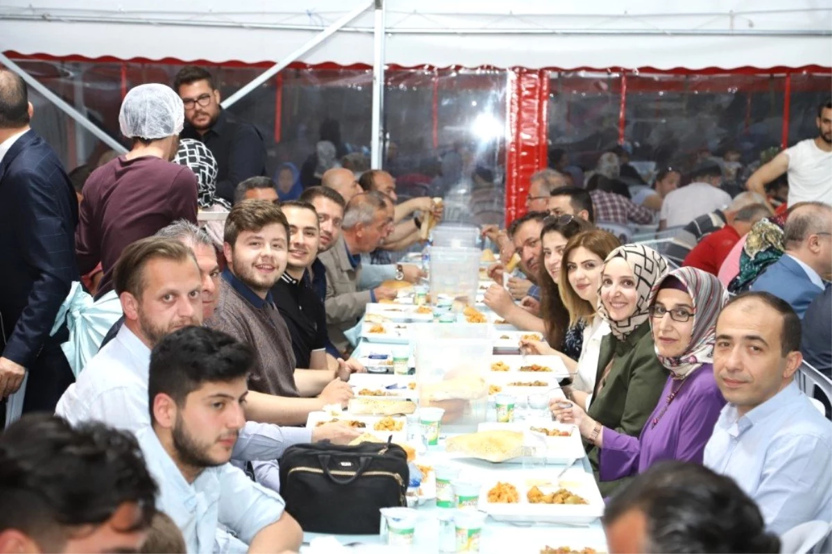 AK kadrolar, Nevşehir Belediyesi Ramazan etkinliklerinde