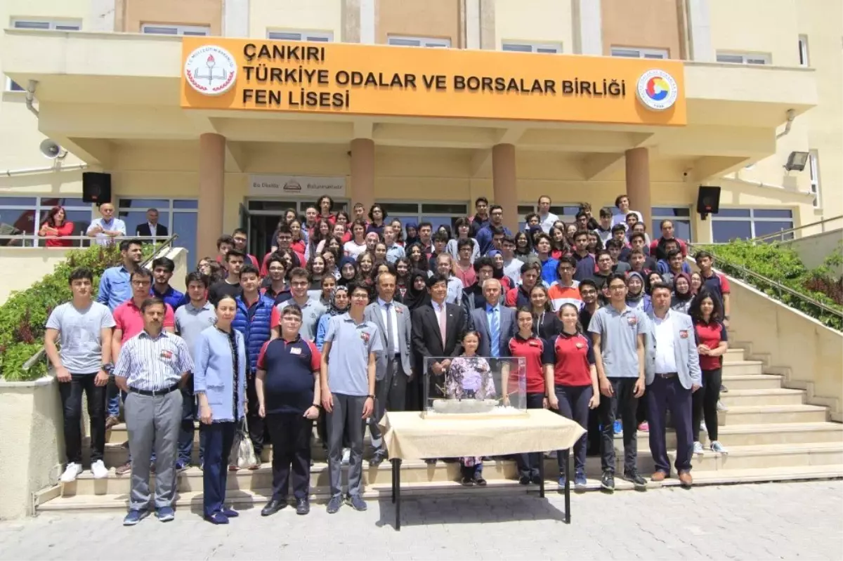 Büyükelçi Miyajima TOBB Fen Lisesi\'ne ziyarette bulundu