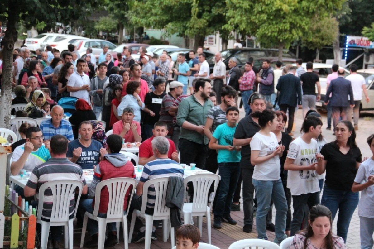 CHP Çan İlçe Teşkilatından iftar yemeği