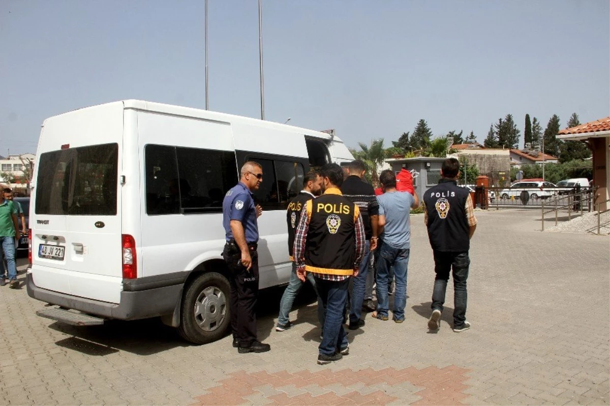 Fethiye\'deki fuhuş operasyonunda 11 tutuklama
