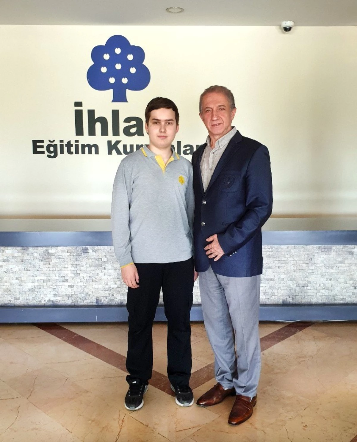 İhlas Koleji Öğrencisi Avrupa Gençlik Parlamentosu\'nda Türkiye\'yi temsil edecek