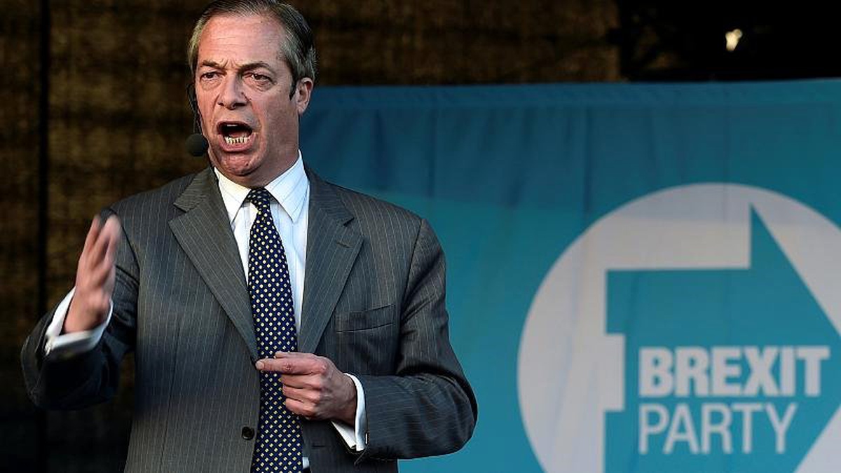 İngiltere\'de 4 aylık parti AP\'de oyların nasıl yüzde 32\'sini aldı?: 5 soruda Brexit Partisi