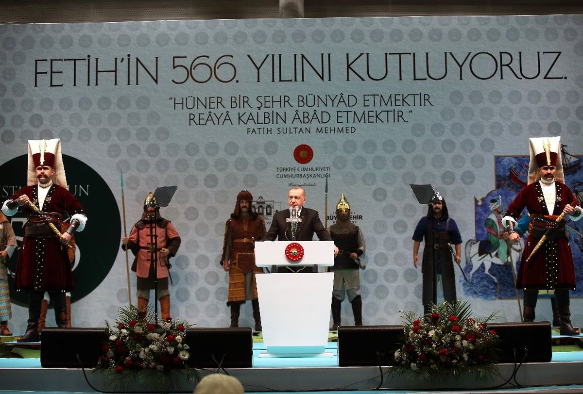 "İstanbul\'a dair hesaplaşma tam 566 yıldır hiç bitmedi, eksilmedi"