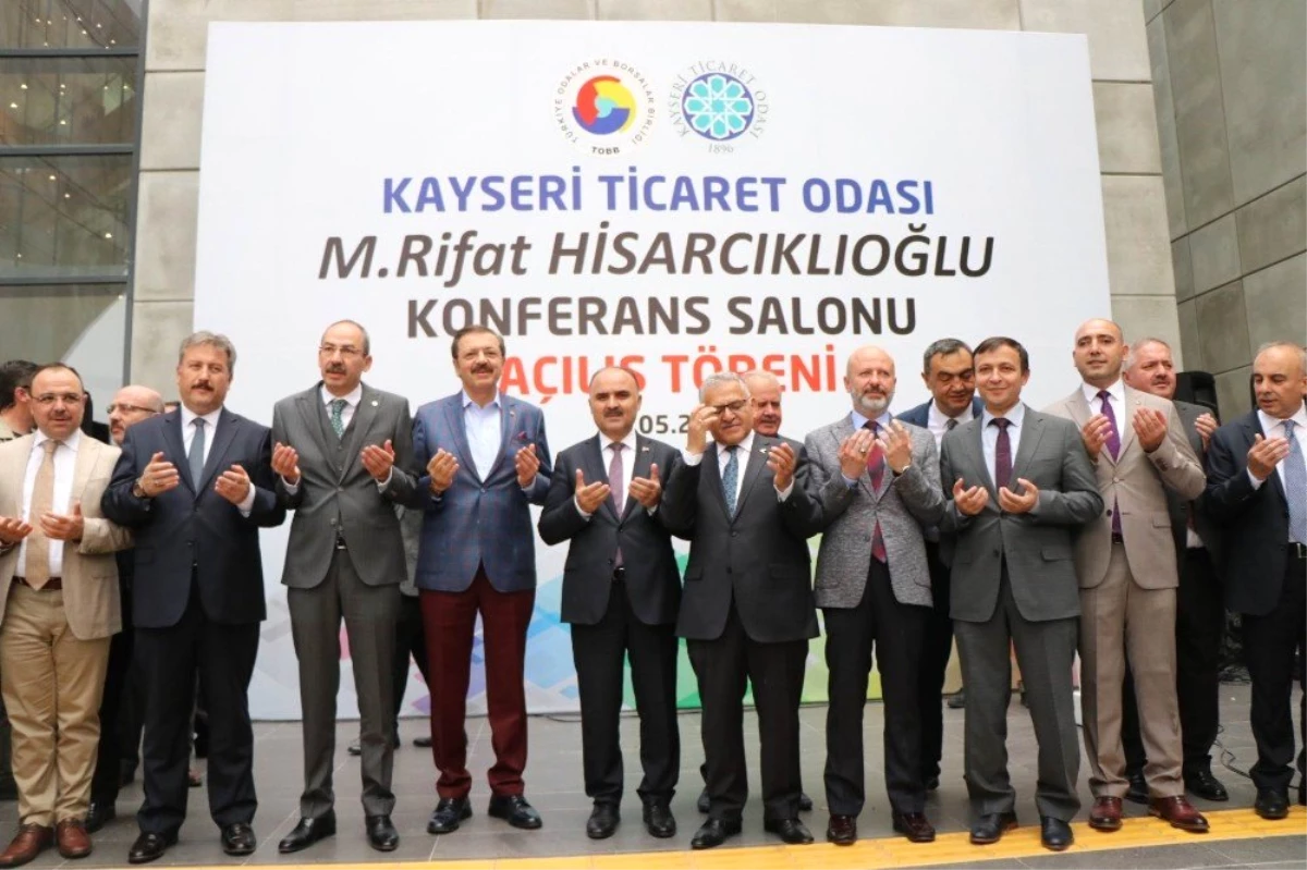 Rifat Hisarcıklıoğlu: "Kayseri, tüm ülkemizde örnek bir şehirdir"