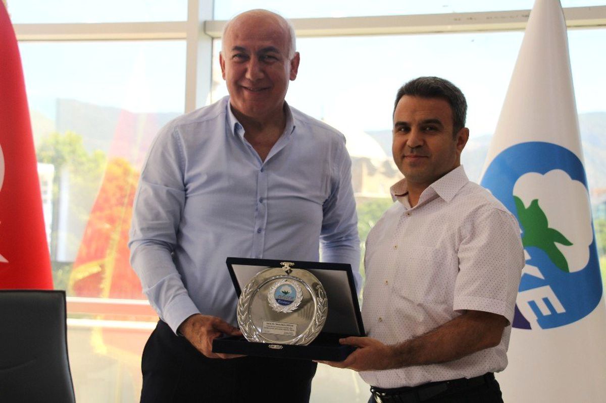 Söke Belediyesi, Sağlık İşleri Müdürü Barış Değer\'i Çankırı\'ya uğurluyor