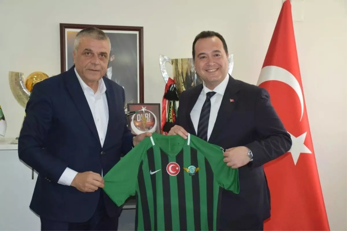 Akhisar Belediyesi ile Akhisarspor yönetimi arasında gerilim var