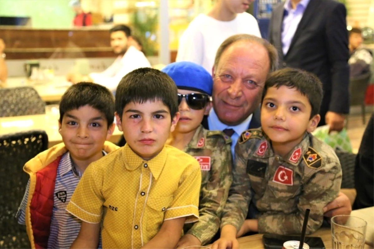 Başkan Oprukçu\'dan çocuk evlerine ziyaret