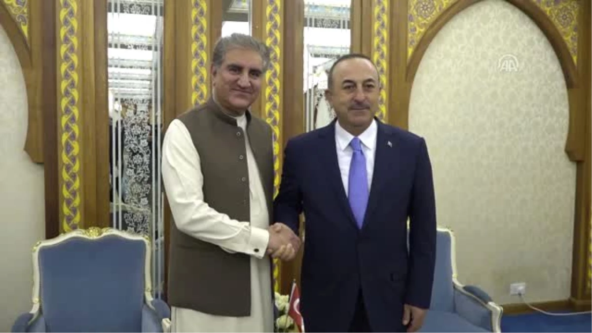 Çavuşoğlu, Pakistan Dışişleri Bakanı Şah Mahmut Kureyşi ile görüştü