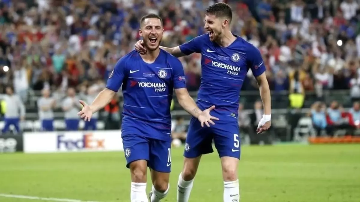 Chelsea 4-Arsenal 1: UEFA Avrupa Ligi\'nde kupayı Maviler kazandı