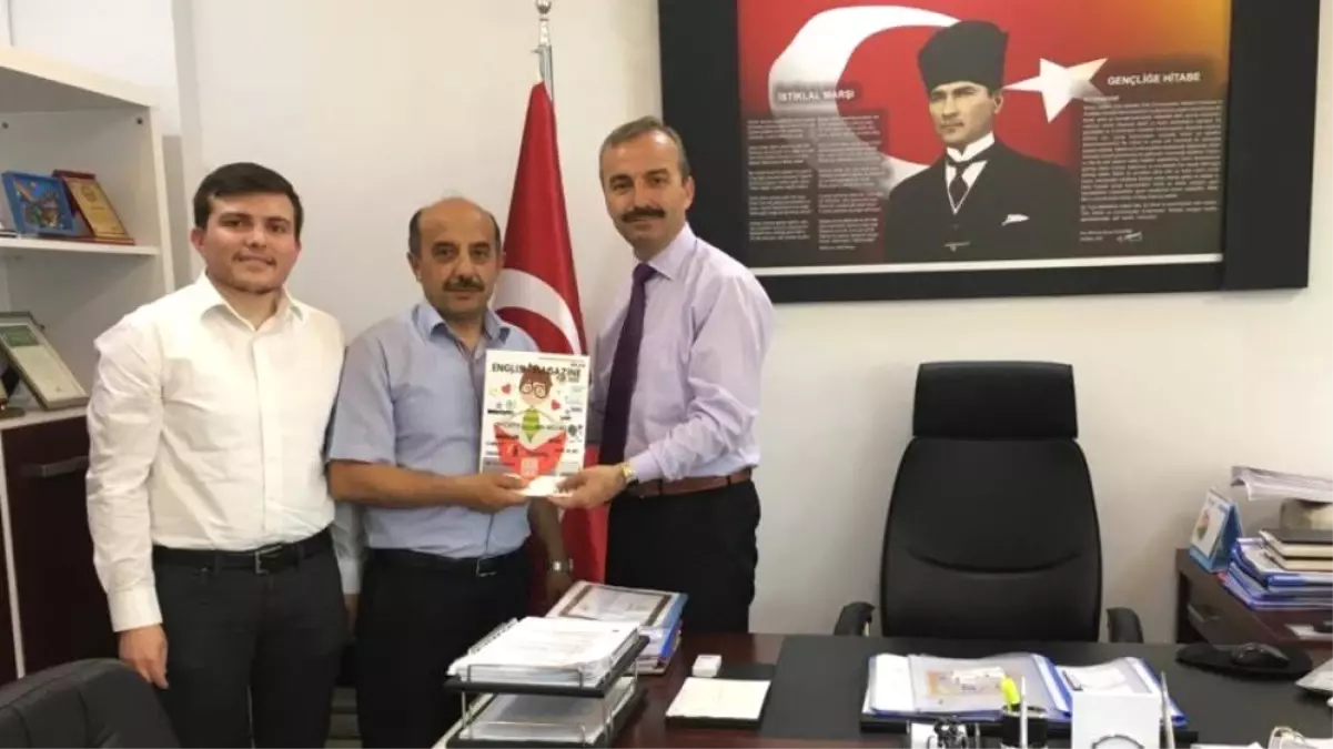 Cumhuriyet Ortaokulu "English Magazine For Kids" e-Twinning projesine ortak oldu