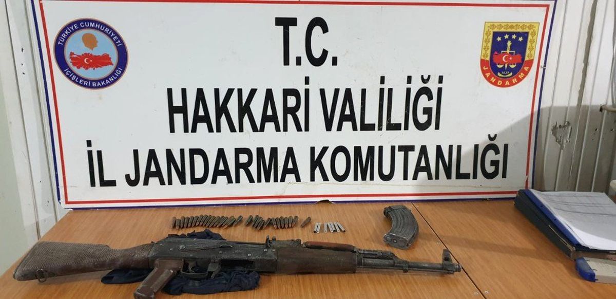 Derecik\'te silah ve mühimmat ele geçirildi