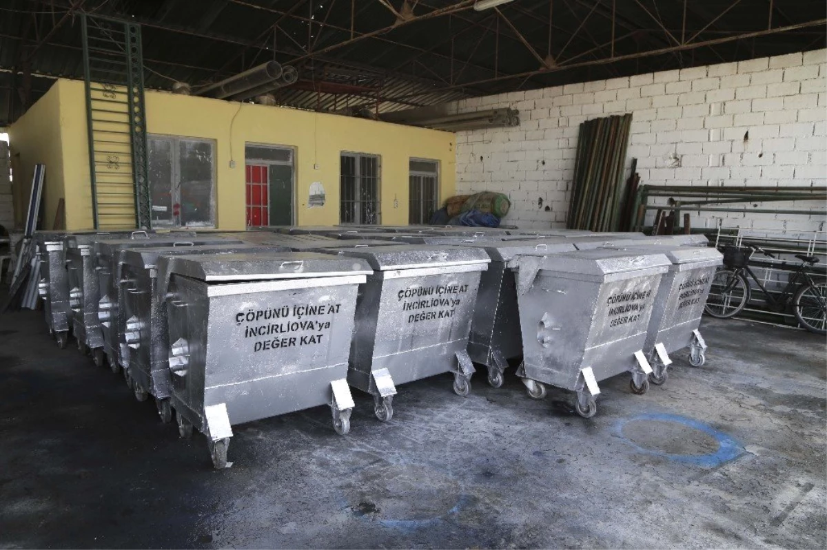 Efeler Belediyesi, İncirliova\'ya çöp konteynırı hibe etti