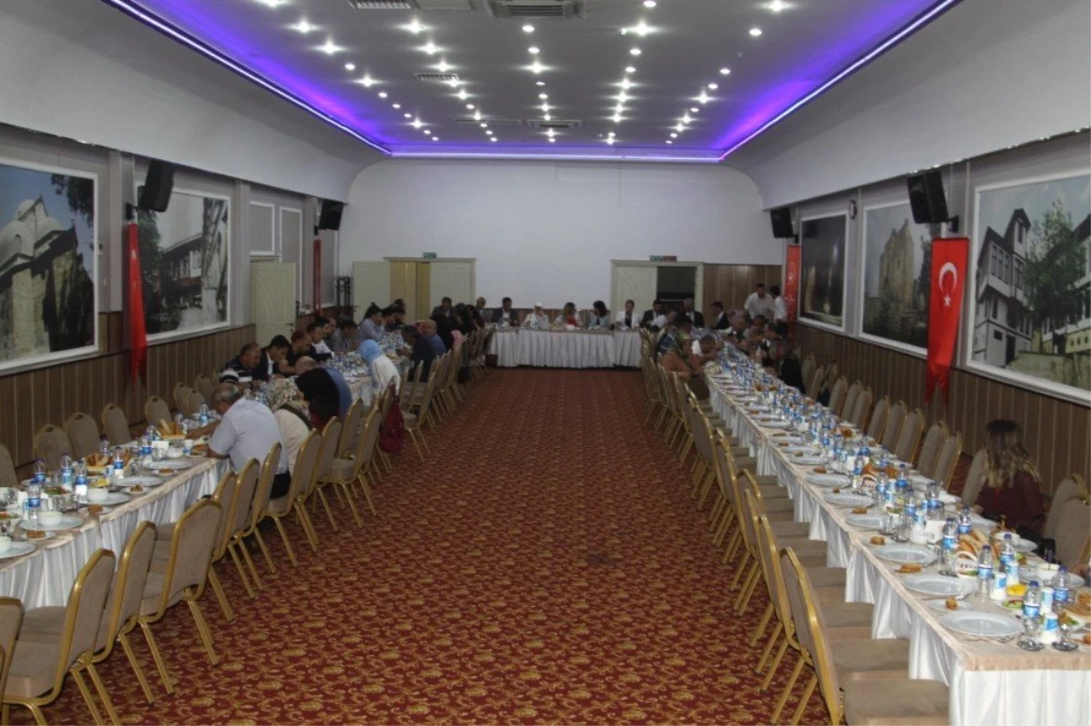 Koruyucu ailelere iftar