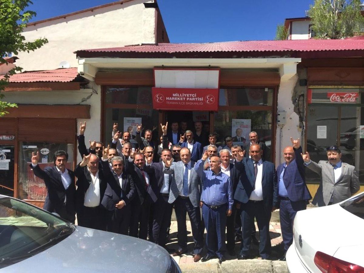 MHP Tekman ilçe teşkilatı 19 yıl aradan sonra görkemli bir törenle açıldı