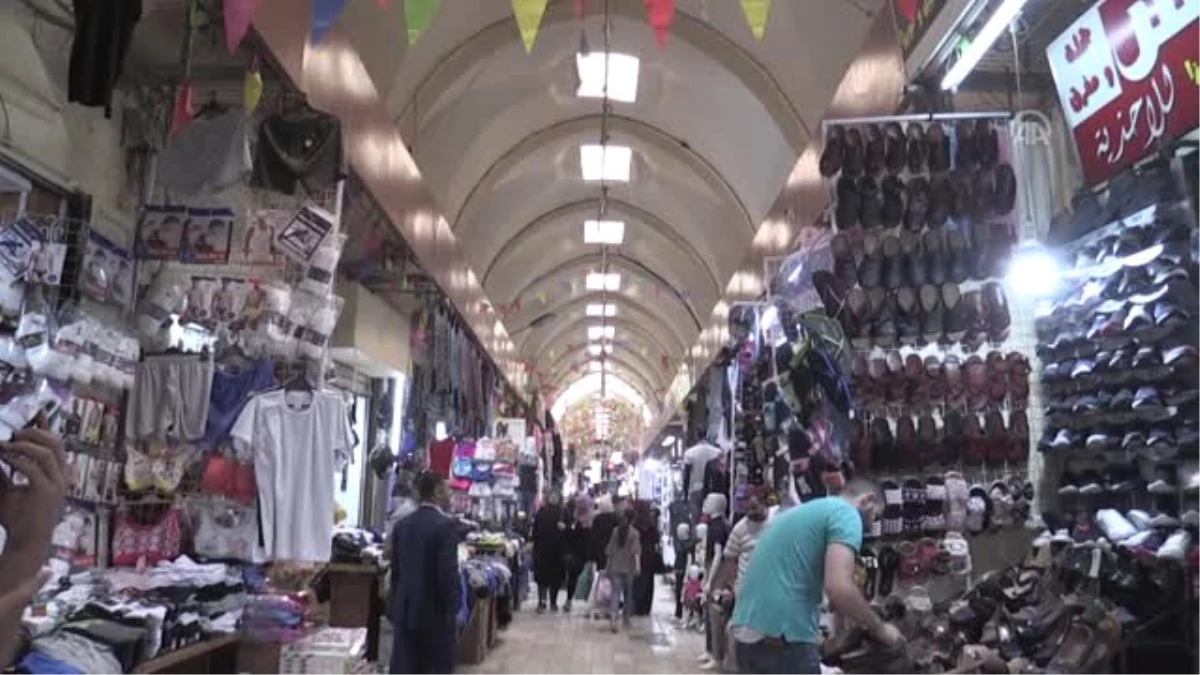 Nablus\'un Osmanlı yapıtı "Kapalı Çarşısı" yoğun ilgi görüyor