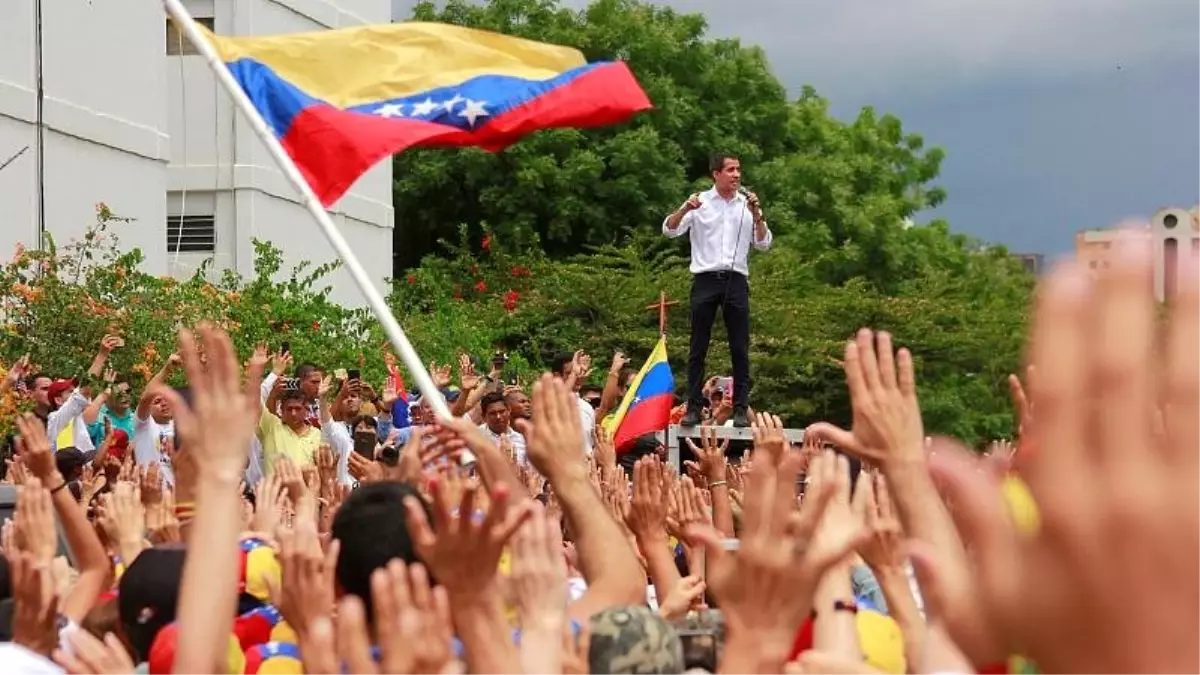 Venezuela krizinin görüşüldüğü Oslo görüşmeleri sonuçsuz kaldı, Juan Guaido halkı sokağa çağırdı