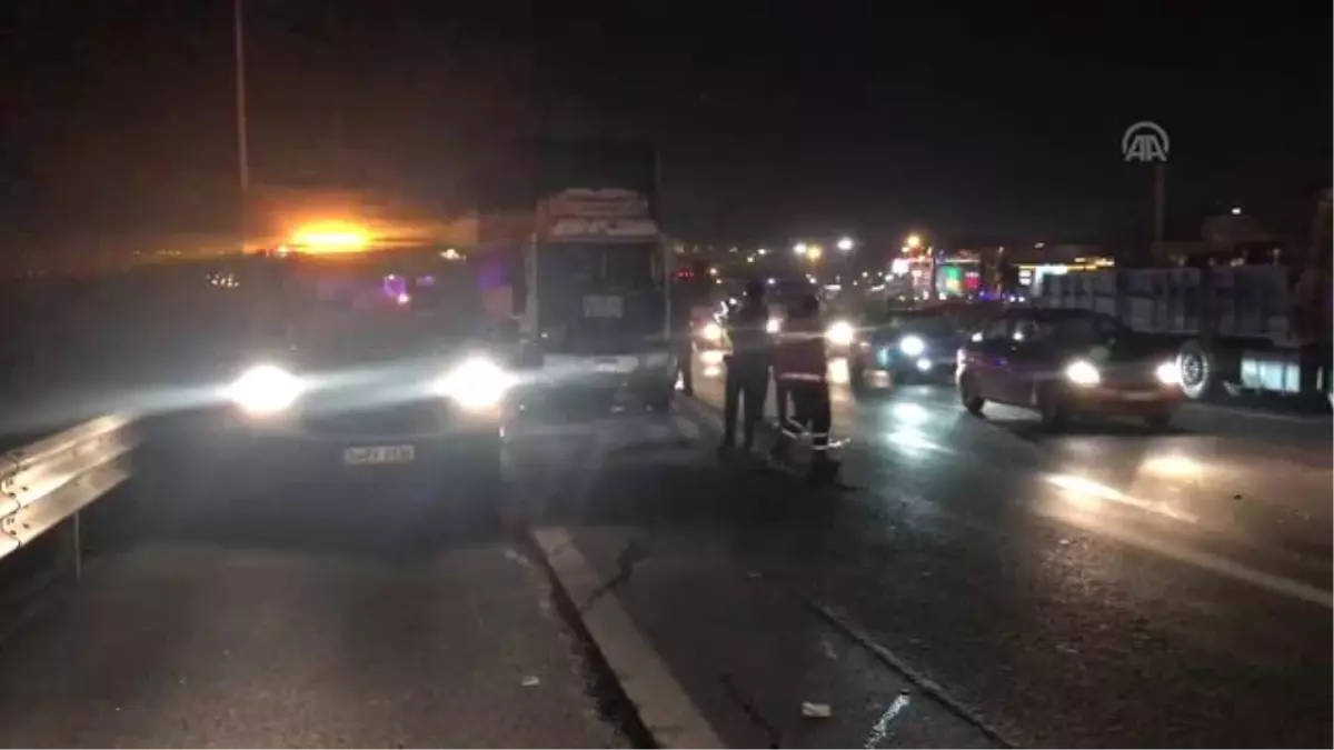 Pendik\'te trafik kazası: 2 yaralı