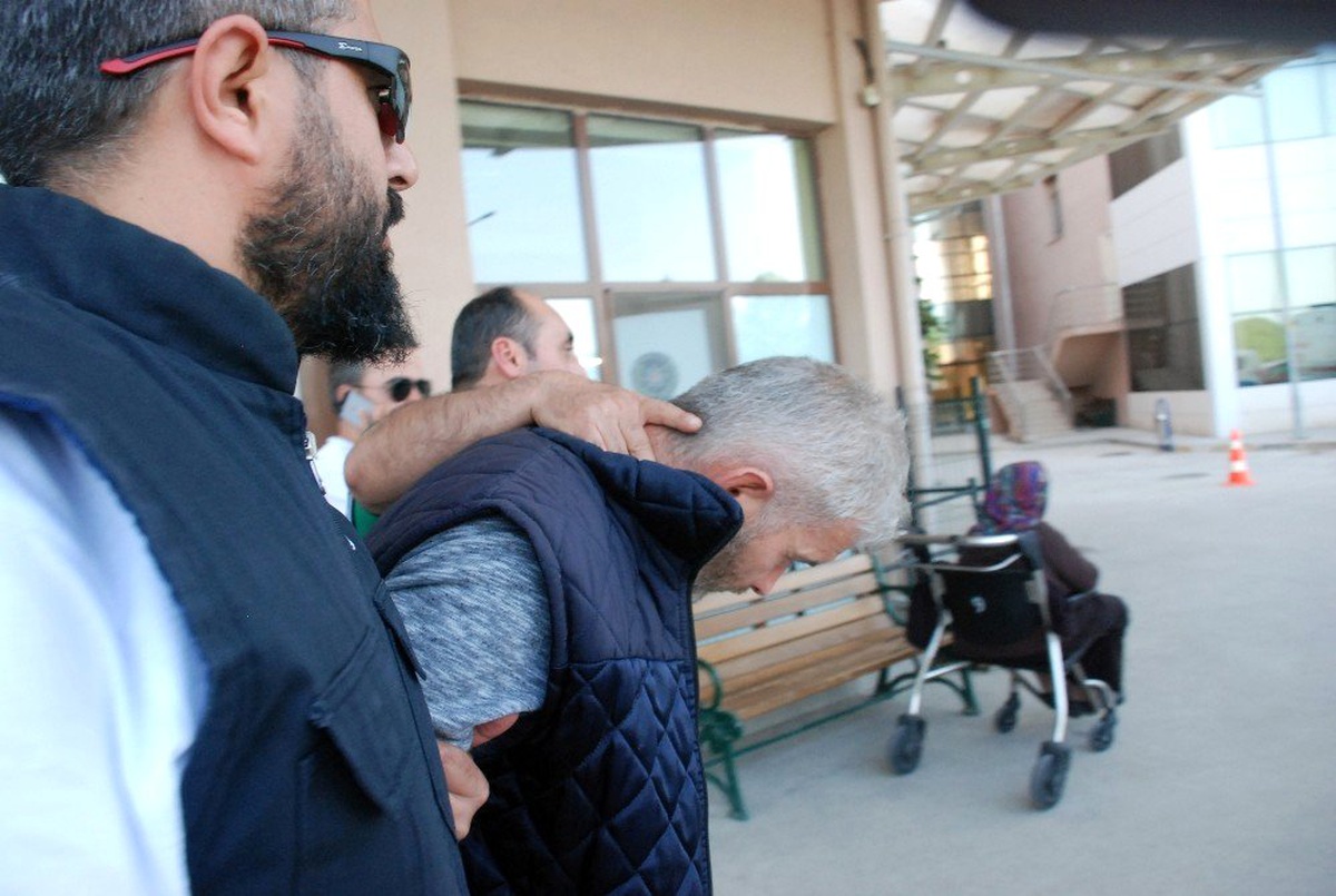 Sahte dinamitle soygun yapan şahıs tutuklandı