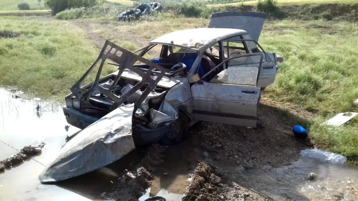 Takla atan otomobilin sürücüsü hayatını kaybetti