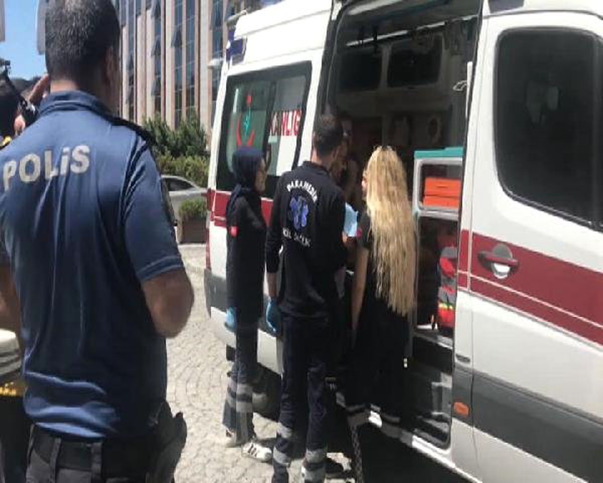 Televizyon binasında kaza: 3 çocuk yaralandı
