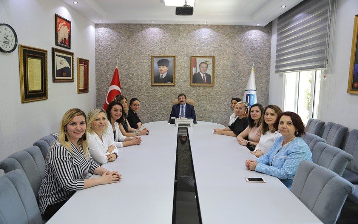 TOBB Çanakkale Kadın Girişimciler Kurulundan valiliğe ziyaret