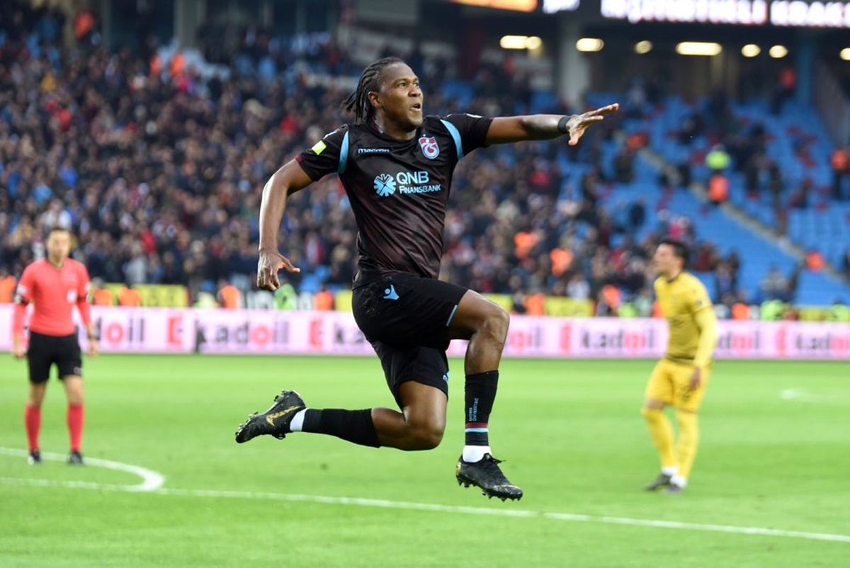 Trabzonspor forvet transferine yoğunlaştı