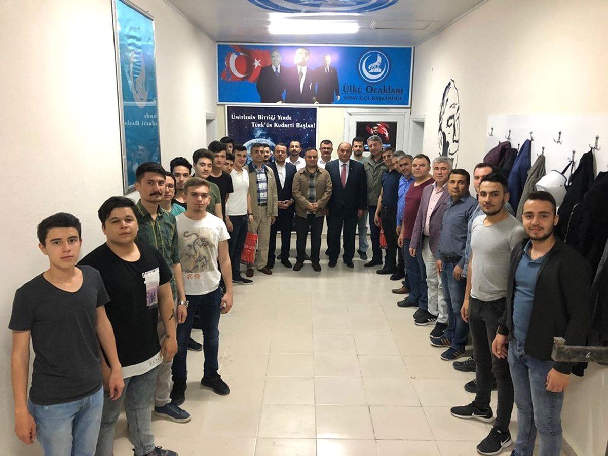 Ülkü Ocaklarından geleneksel iftar yemeği