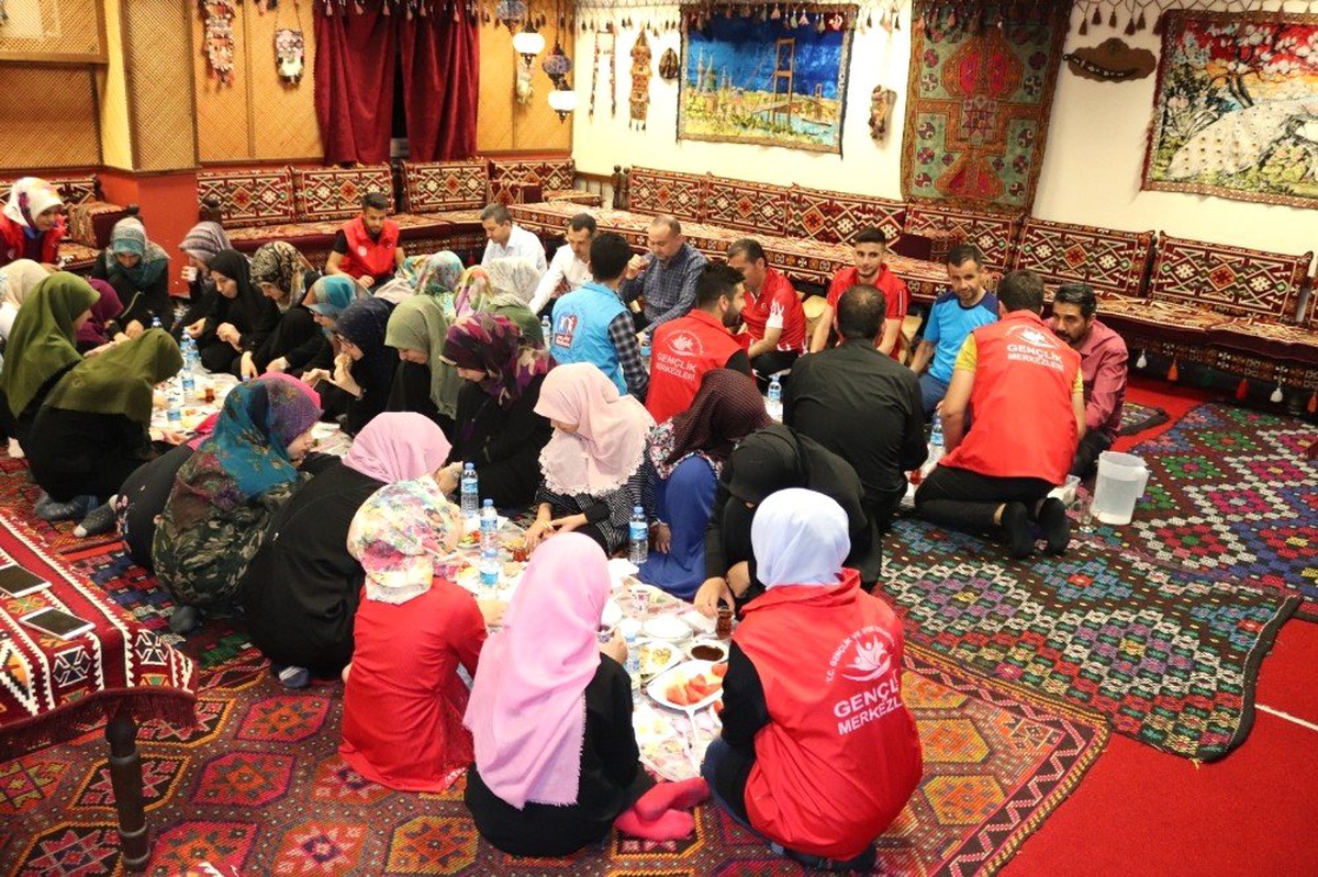 Adıyaman Gençlik Merkezinde sahur etkinliği