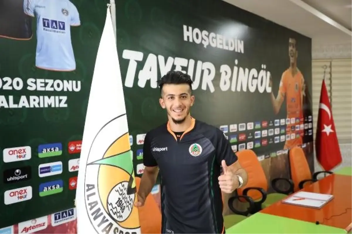 Aytemiz Alanyaspor, Tayfur Bingöl\'ü kadrosuna kattı