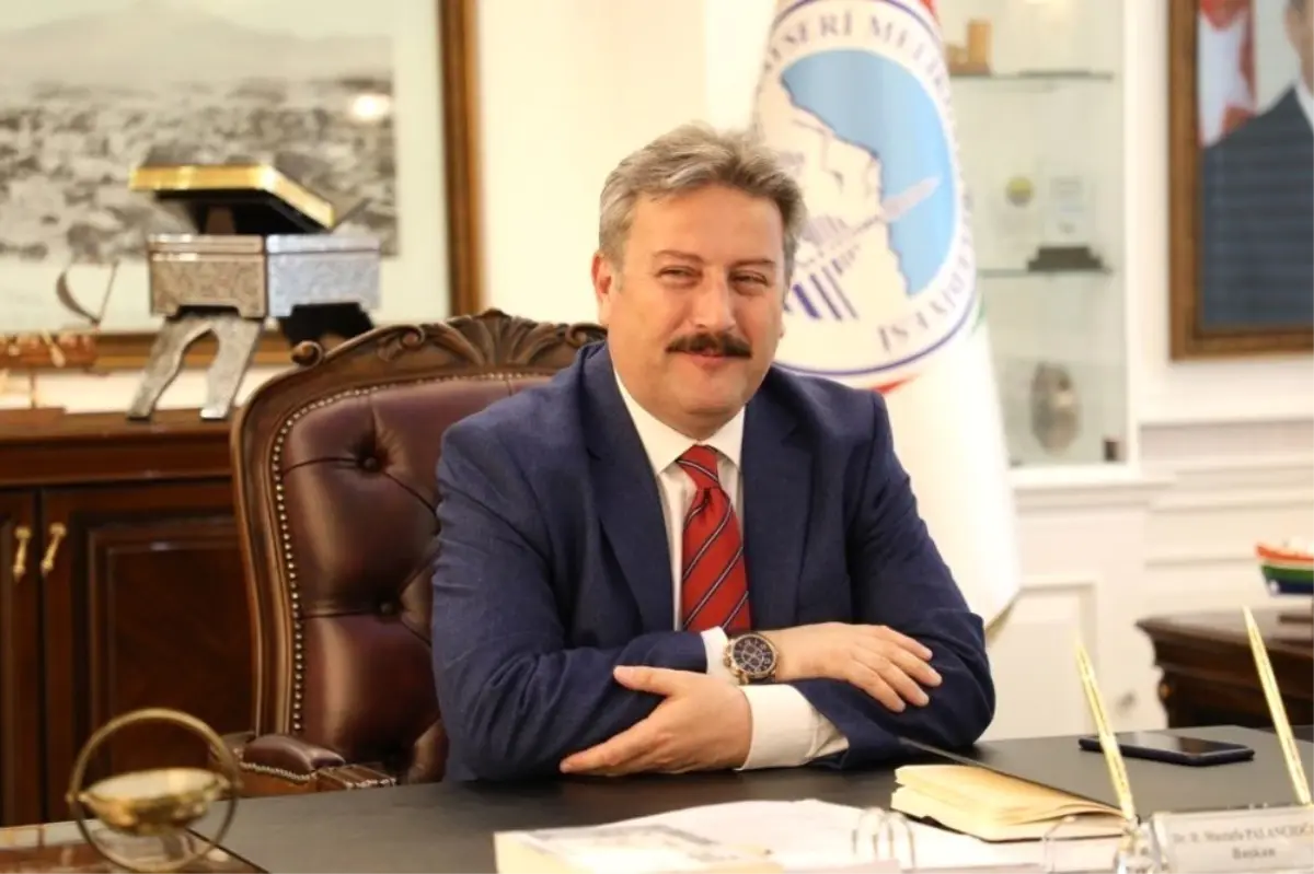 Başkan Palancıoğlu, "Kadir Geceniz Mübarek Olsun"