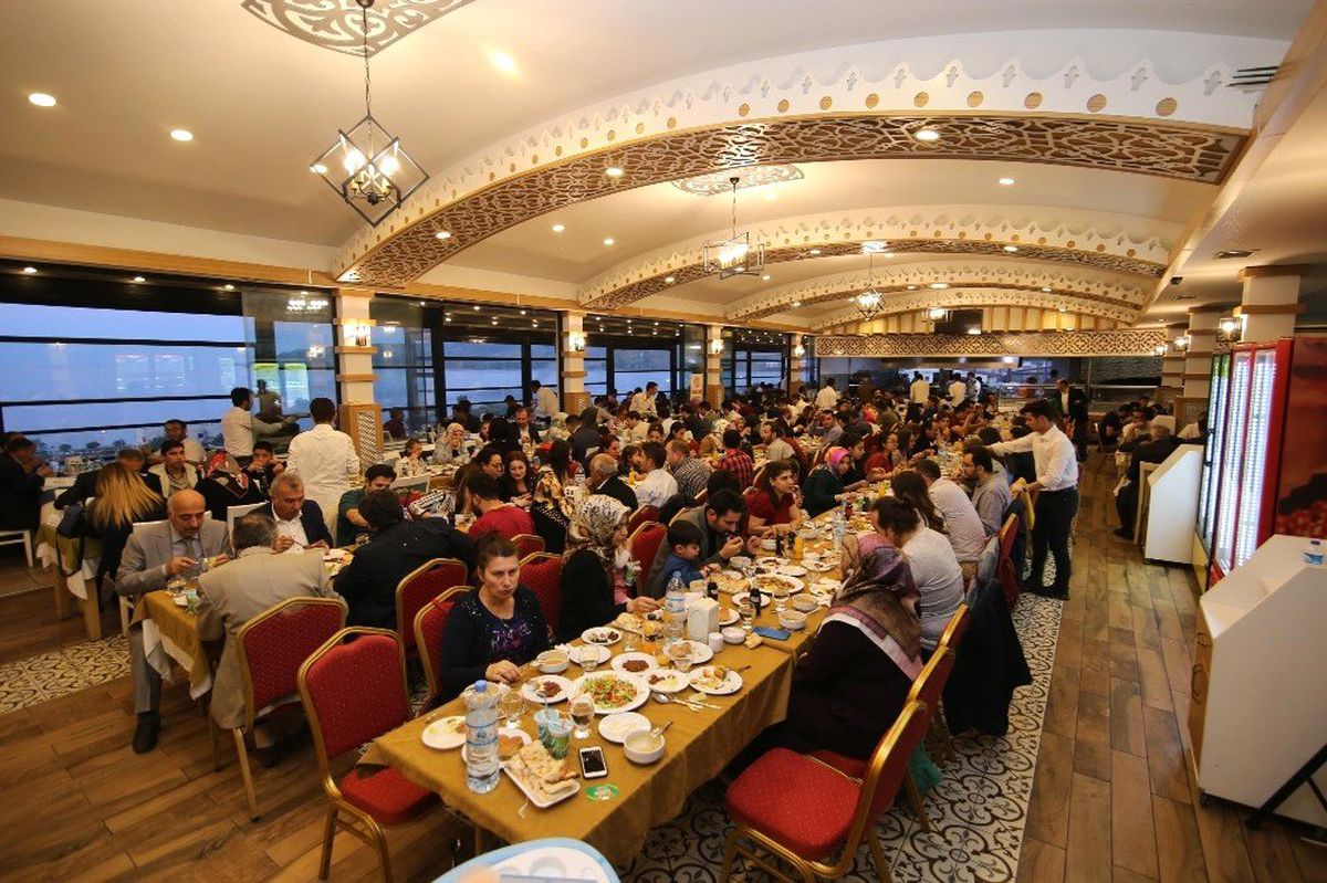 BEÜ ailesi iftarda bir araya geldi