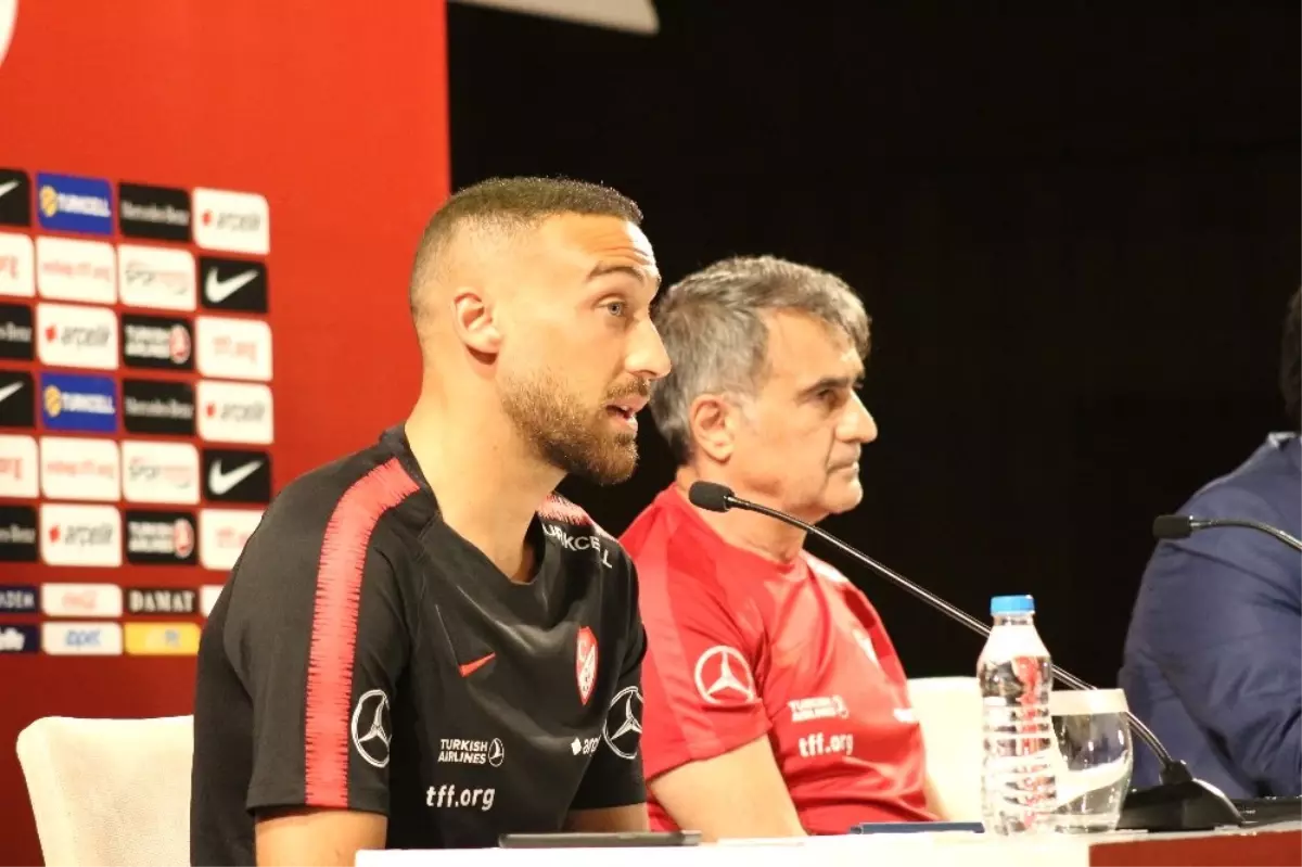 Cenk Tosun, aday kadrodan çıkarıldı