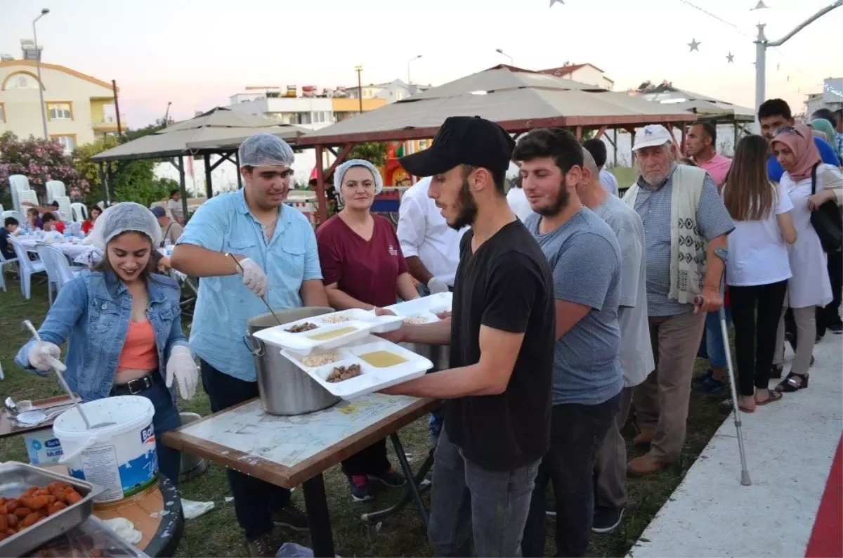 Didim AK Parti Teşkilatı iftarda buluştu