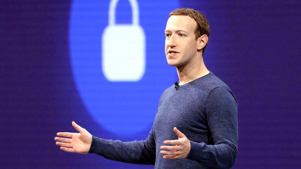 Facebook Hissedarları Mark Zuckerberg\'in Görevine Devam Etmesine Karar Verdi