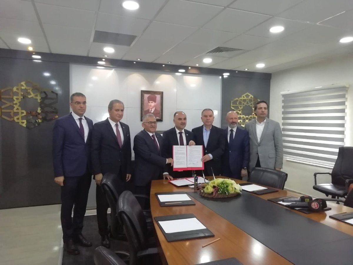 Hayırseverlerden Eğitime Katkı