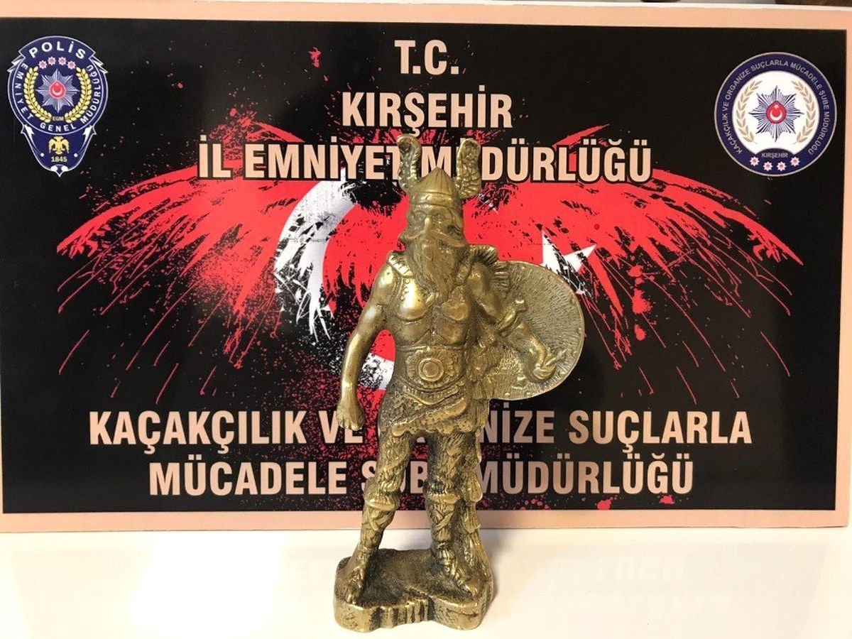 Hurdacının ikametinde tarihi eser