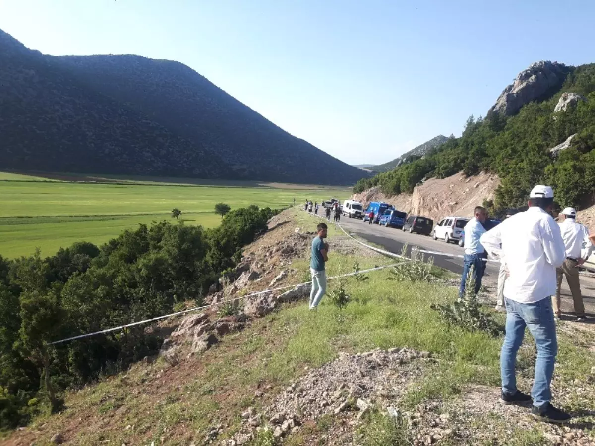 Kayıp şahsın cesedi, el ve ayakları bağlı halde ormanda bulundu